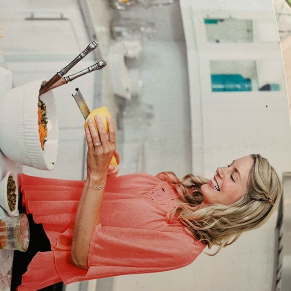 Oh She Glows everyday Cookbook by Angela Liddon - Picture 5 of 5